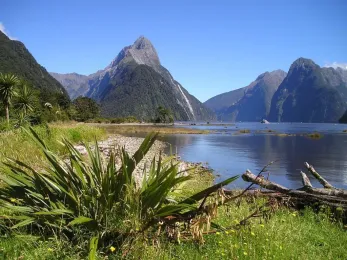 259 things to do in South Island