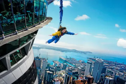 Auckland Sky Tower: Skyjump or 360 walk from NZ’s tallest building